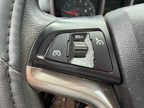 Used 2015 Chevrolet Malibu LT w/ Power Convenience Package image 12