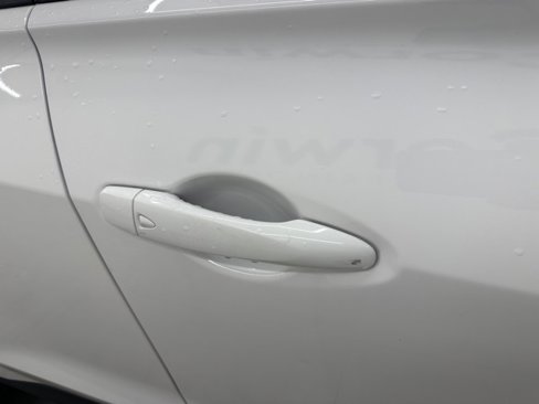 Used 2021 Nissan Kicks SV image 7