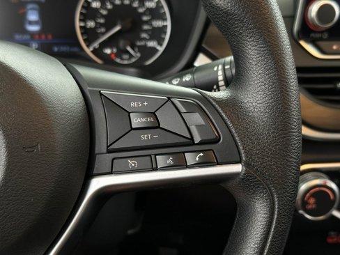Used 2024 Nissan Altima 2.5 SV image 26