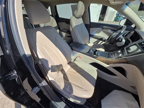 Used 2017 Lincoln MKX Reserve w/ Lincoln MKX Climate Package image 29