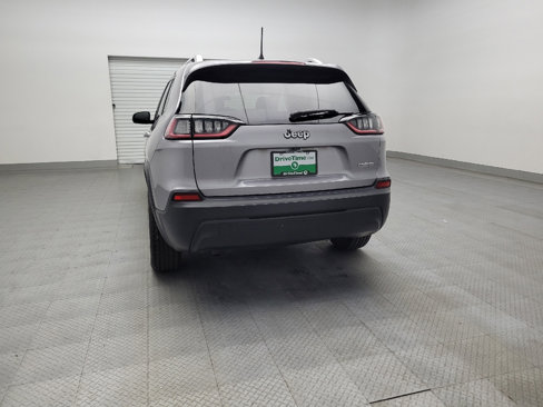 Used 2019 Jeep Cherokee Latitude w/ Popular Appearance Group image 6