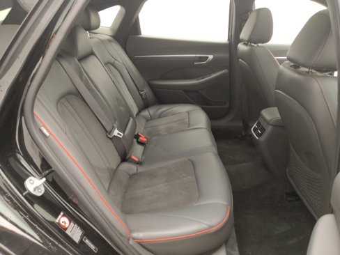 Used 2020 Hyundai Sonata SEL Plus w/ Tech Package image 19