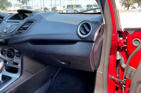 Used 2017 Ford Fiesta SE image 22