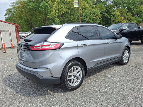 Used 2021 Ford Edge SE image 8