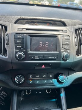 Used 2013 Kia Sportage LX w/ Convenience Pkg image 14