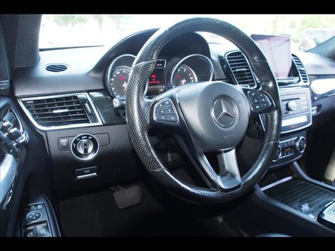 Used 2018 Mercedes-Benz GLE 350 4MATIC image 16
