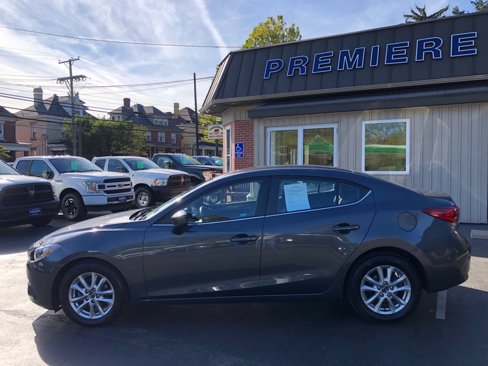 Used 2016 MAZDA MAZDA3 i Sport w/ Preferred Equipment Package image 2