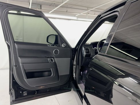 Used 2020 Land Rover Range Rover Sport HSE image 22