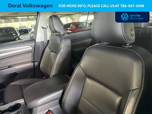 Certified 2021 Volkswagen Atlas SE w/ Panoramic Sunroof Package image 14