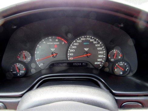 Used 2002 Chevrolet Corvette Convertible w/ Preferred Equipment Group2 image 36