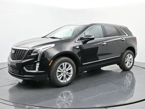New 2025 Cadillac XT5 Luxury image 1