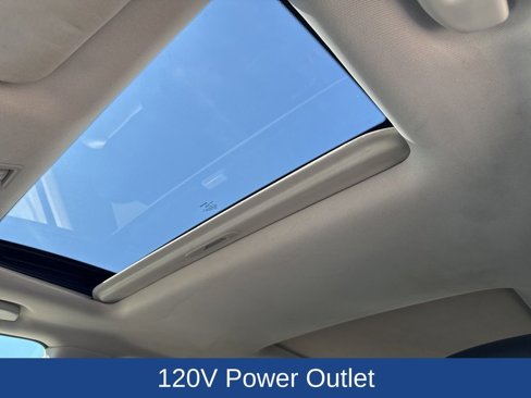 Used 2016 Nissan Pathfinder Platinum image 18