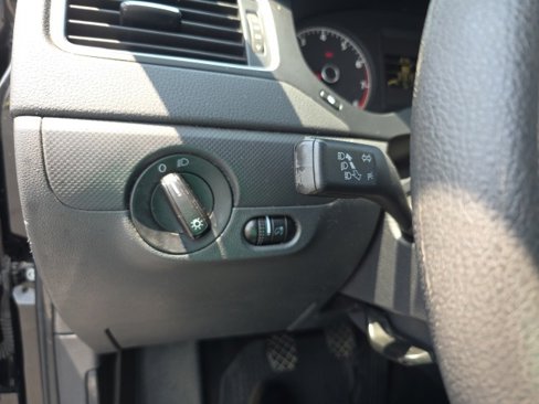 Used 2012 Volkswagen Jetta S image 16