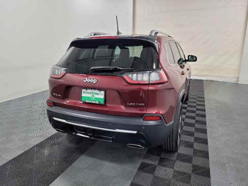 Used 2019 Jeep Cherokee Limited image 9