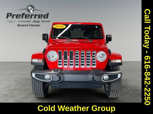 Used 2018 Jeep Wrangler Unlimited Sahara image 4