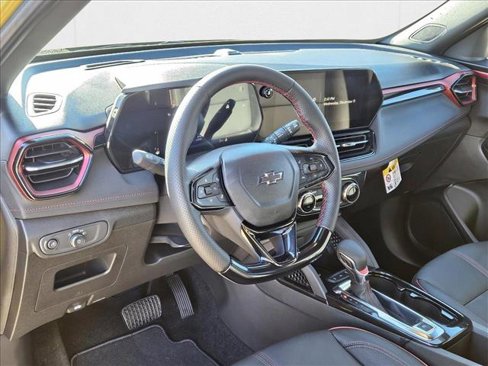New 2025 Chevrolet TrailBlazer RS w/ Convenience Package image 3