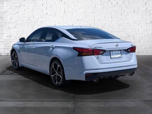 Used 2024 Nissan Altima 2.5 SR image 5
