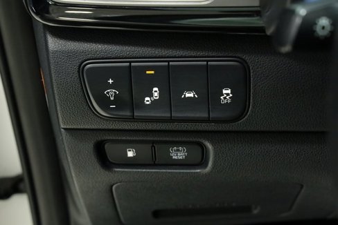Used 2017 Kia Niro EX image 21