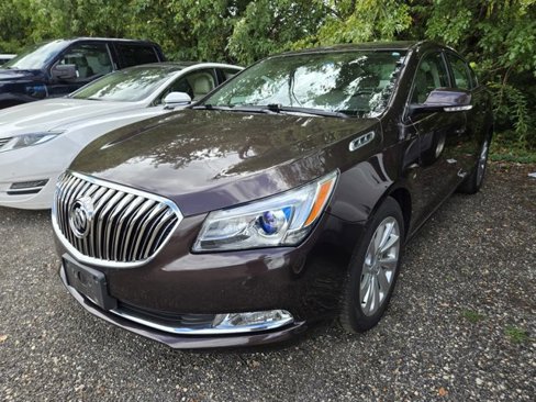 Used 2015 Buick LaCrosse Leather image 2