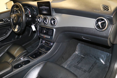 Used 2017 Mercedes-Benz CLA 250 image 64