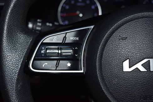 Used 2023 Kia Forte LXS image 10