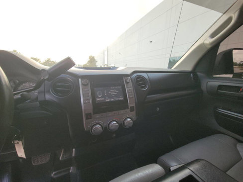 Used 2014 Toyota Tundra SR image 15