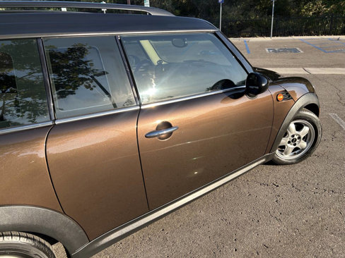 Used 2011 MINI Cooper Clubman w/ Premium Pkg image 36