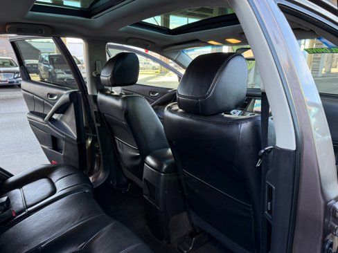 Used 2014 Nissan Murano LE w/ Platinum Edition Package image 20