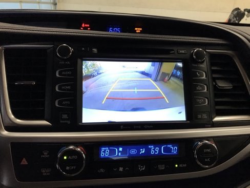 Certified 2018 Toyota Highlander Limited image 21