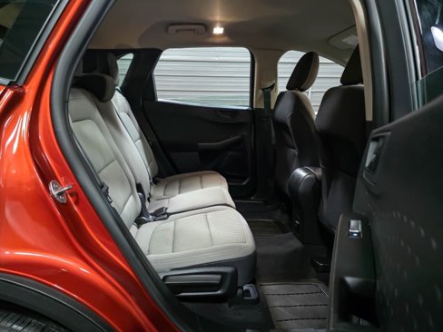 Used 2020 Ford Escape S image 16