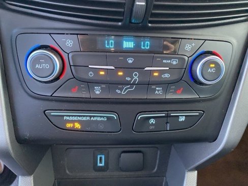 Certified 2018 Ford Escape SEL w/ Ford Safe & Smart Package image 22