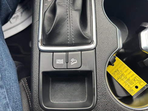 Used 2021 Kia Sportage EX image 25