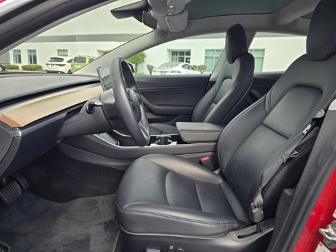 Used 2018 Tesla Model 3 Long Range image 22