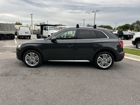 Used 2020 Audi Q5 2.0T Premium Plus w/ Premium Plus Package image 7