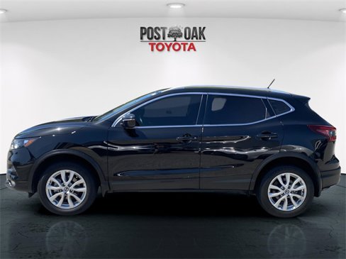 Used 2021 Nissan Rogue Sport SV image 4
