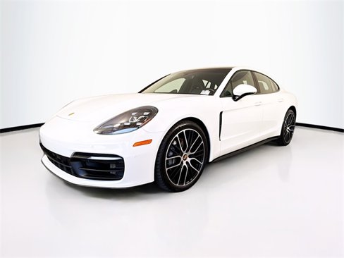 Certified 2021 Porsche Panamera image 1