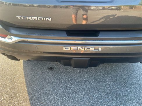 Used 2019 GMC Terrain Denali w/ Driver Alert Package II image 16
