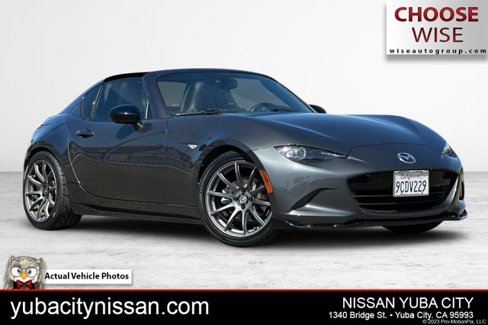 Used 2017 MAZDA MX-5 Miata RF Grand Touring image 1