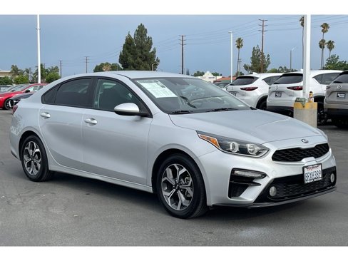 Used 2020 Kia Forte LXS image 9