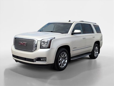 Used 2015 GMC Yukon Denali w/ Touring Package image 5