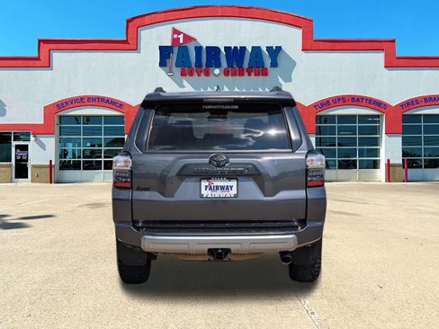Used 2019 Toyota 4Runner TRD Off-Road Premium image 5