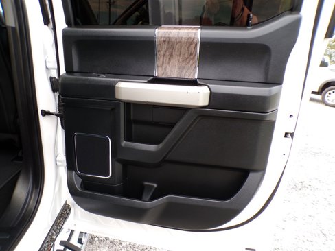 Used 2019 Ford F350 Lariat w/ Lariat Ultimate Package image 26