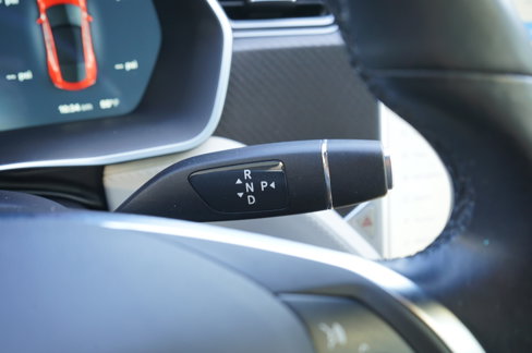 Used 2015 Tesla Model S AWD image 33