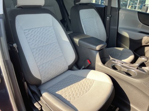 Used 2019 Chevrolet Equinox LS w/ LS Convenience Package image 20