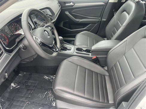Certified 2021 Volkswagen Jetta SE w/ SE Cold Weather Package image 18