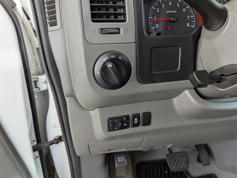 Used 2019 Nissan NV 3500 SV w/ Navigation Package image 19