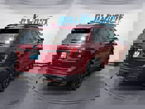 Used 2017 Ford Explorer XLT w/ Equipment Group 202A image 5