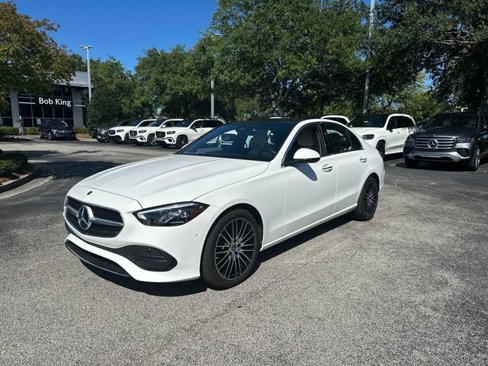 Used 2025 Mercedes-Benz C 300 Sedan image 8