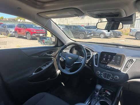 Used 2024 Chevrolet Malibu LT image 34