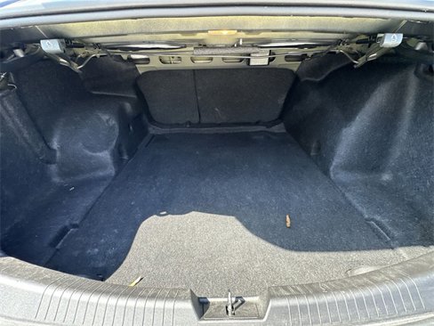 Used 2016 Chevrolet Malibu LT image 25